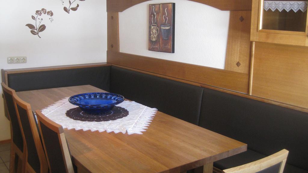 Haus Falkner Apartment Niederthai Room photo